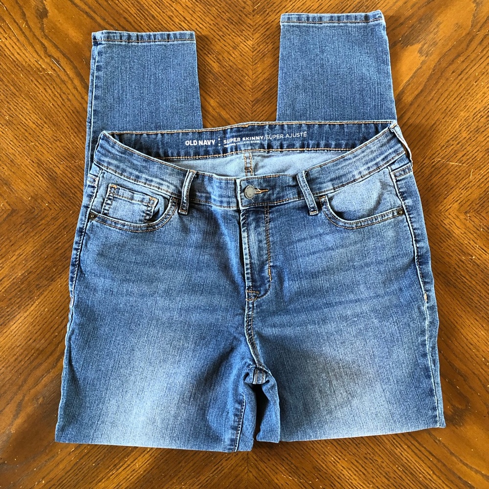 Old Navy Super Skinny Jeans